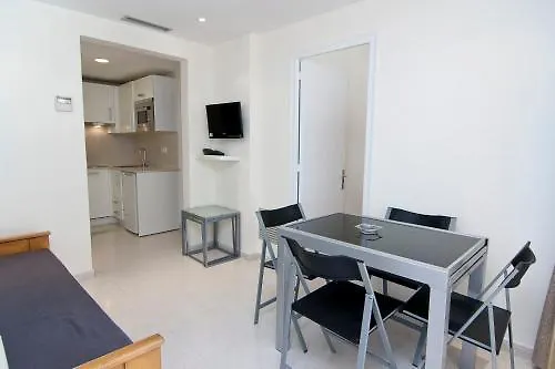 Apartamentos Aromar Platja d'Aro Apartment