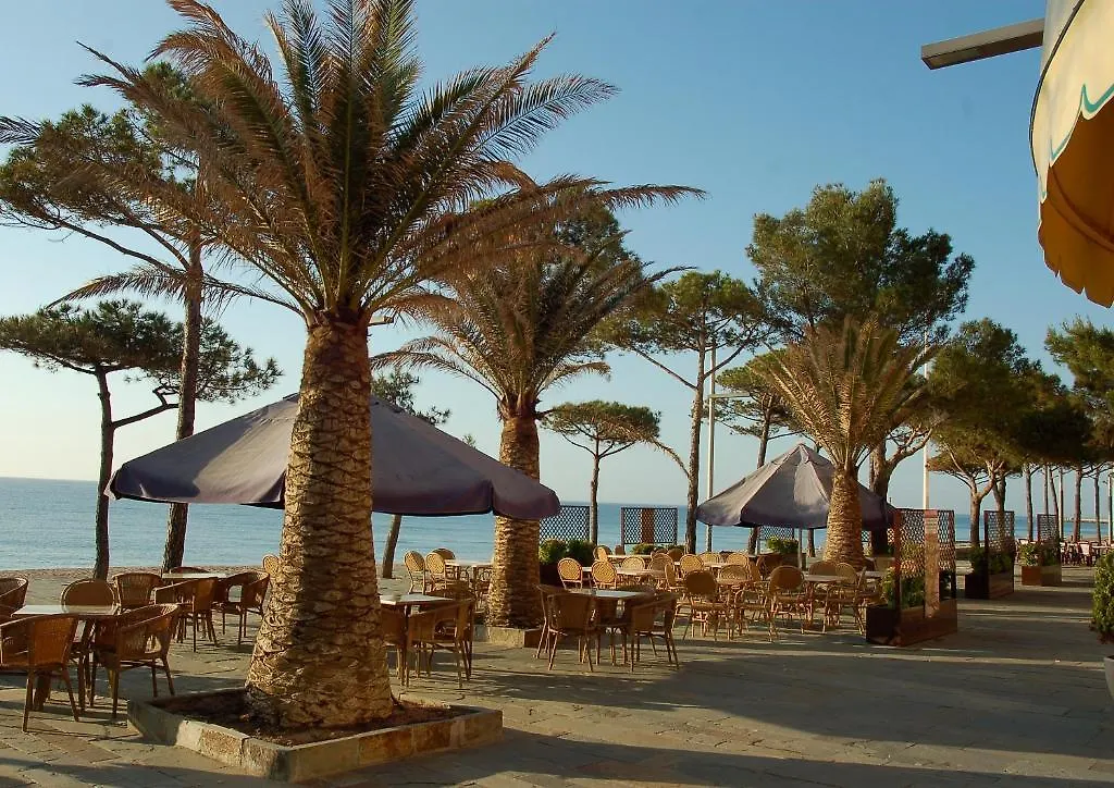 Daire Apartamentos Aromar Platja d'Aro İspanya