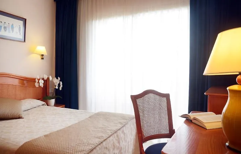Daire Apartamentos Aromar Platja d'Aro İspanya